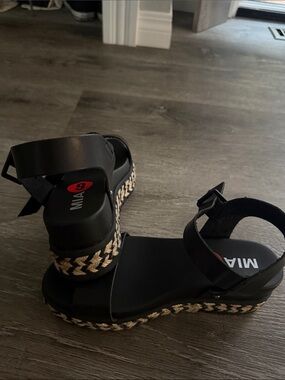 MIA Black Platform Sandal with Braided Trim
